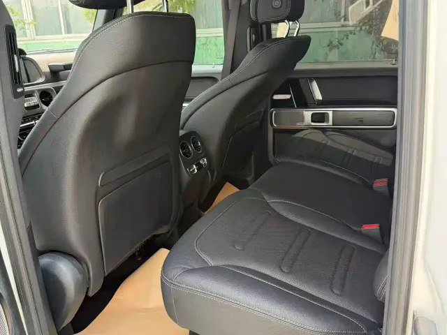 Mercedes-Benz G-Class — Фото автомобиля 4
