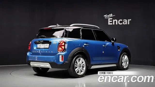 MINI Countryman — Фото автомобиля 2