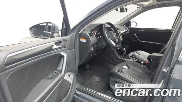 Volkswagen Tiguan Tiguan 2 поколение 2.0 TDI Prestige — Фото автомобиля 8