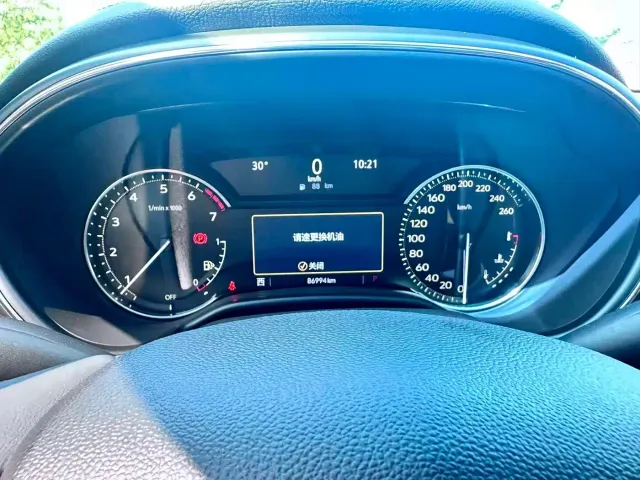 Cadillac CT5 — Фото автомобиля 19