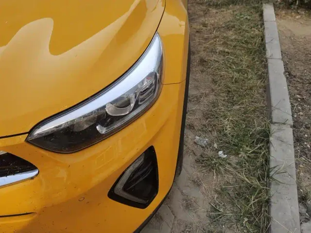 Kia KX1 — Фото автомобиля 5