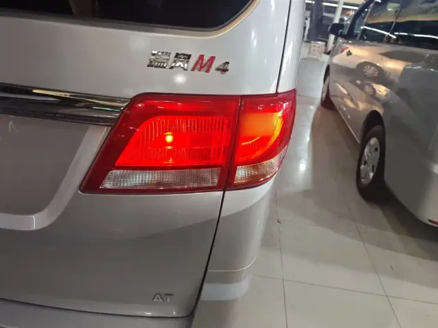JAC Refine M4 — Фото автомобиля 7