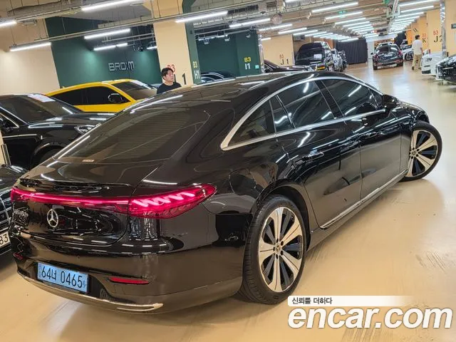Mercedes-Benz EQS — Фото автомобиля 2