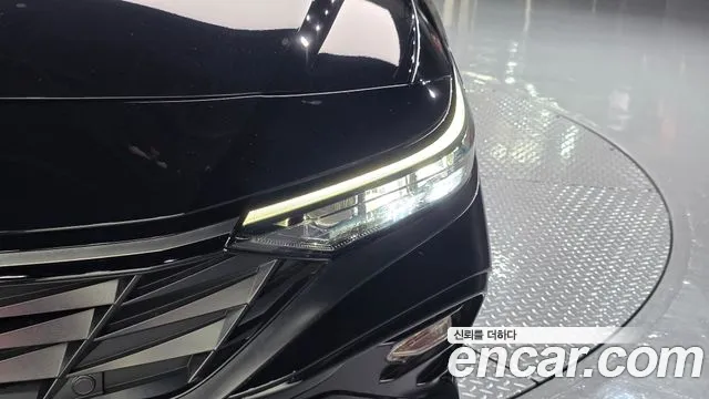 Hyundai AVANTE Новый Avante (CN7) — Фото автомобиля 18