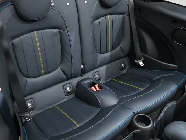 MINI Hatch — Фото автомобиля 7