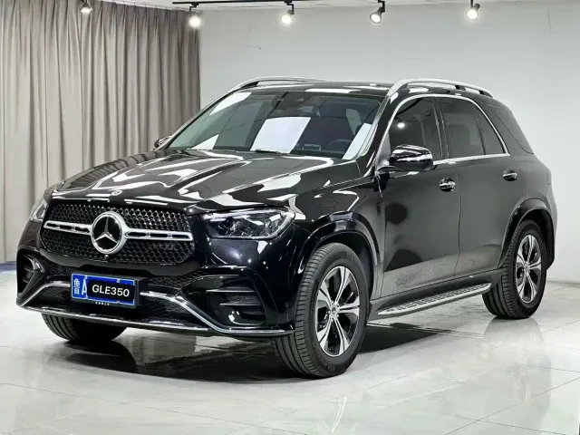 Фотография автомобиля — Mercedes-Benz GLE-Class