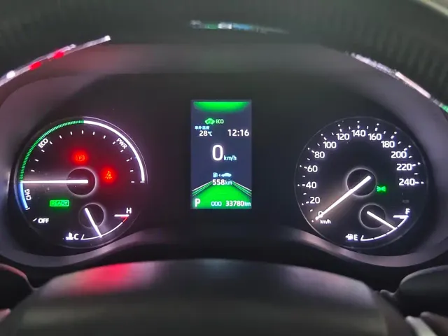 Toyota Granvia — Фото автомобиля 12