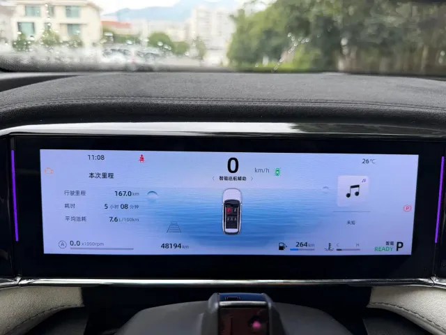 Geely Boyue L — Фото автомобиля 13