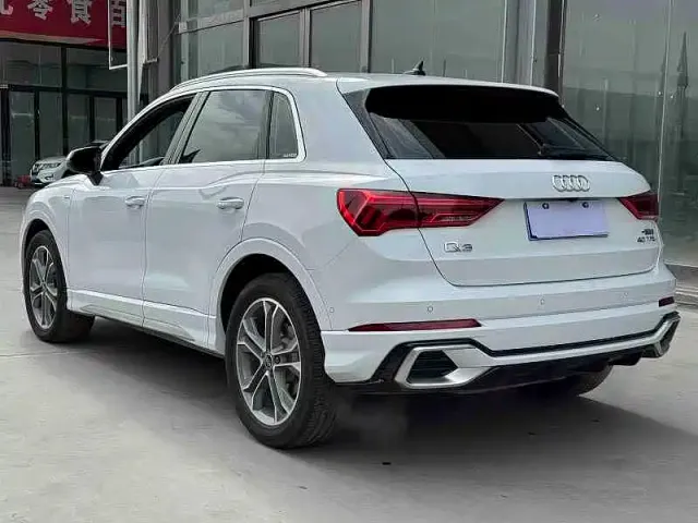 Audi Q3 — Фото автомобиля 4