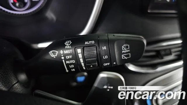 Hyundai Santafe Новый Santa Fe Дизель 2.2 2WD — Фото автомобиля 15