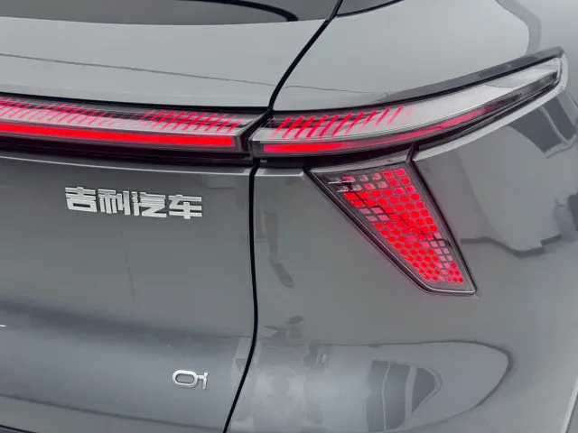 Jiyue Ji Yue 01 — Фото автомобиля 7