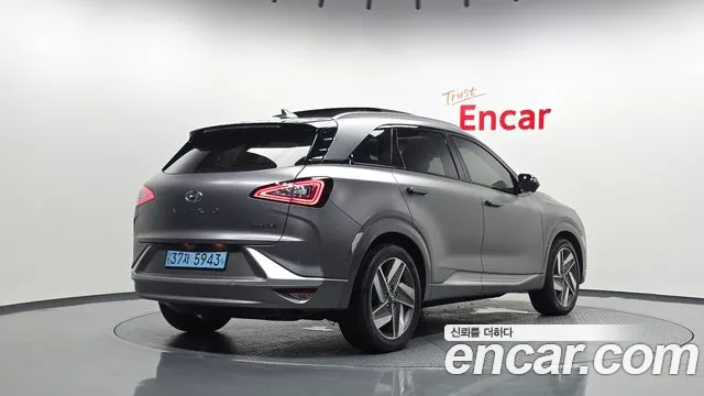 Фотография автомобиля — Hyundai Nexo