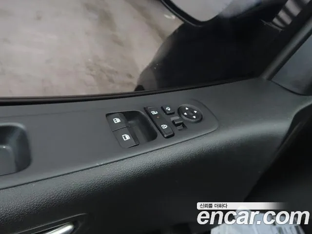 Hyundai Staria Staria — Фото автомобиля 11