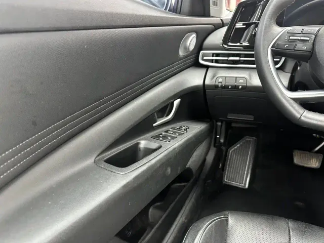 Hyundai Elantra — Фото автомобиля 21