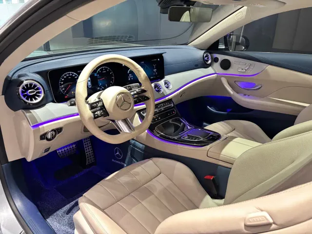 Mercedes-Benz E-Class — Фото автомобиля 6