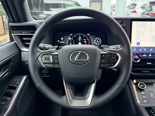 Lexus GX — Фото автомобиля 7