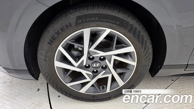 Hyundai Grandeur GN7 — Фото автомобиля 5