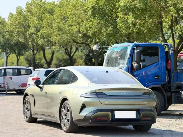 Xiaomi SU7 — Фото автомобиля 3