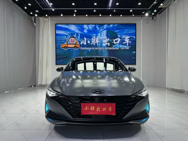 Hyundai Elantra — Фото автомобиля 2