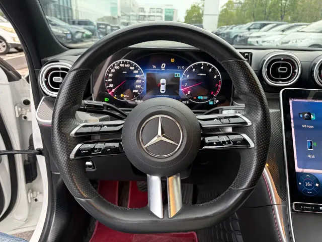 Mercedes-Benz C-Class — Фото автомобиля 6