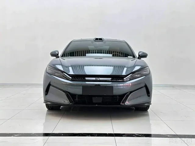 BYD Han L — Фото автомобиля 2