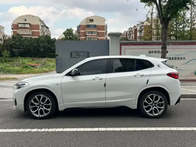 BMW X2 — Фото автомобиля 13