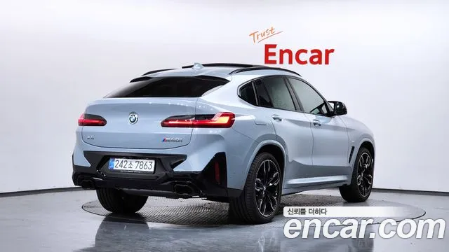 BMW X4 — Фото автомобиля 2