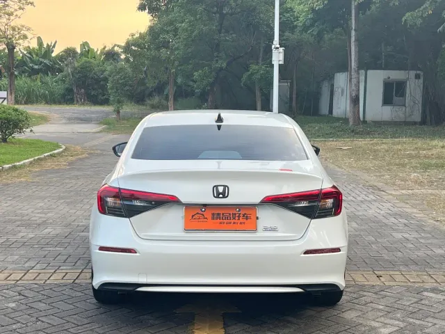 Honda Civic — Фото автомобиля 16
