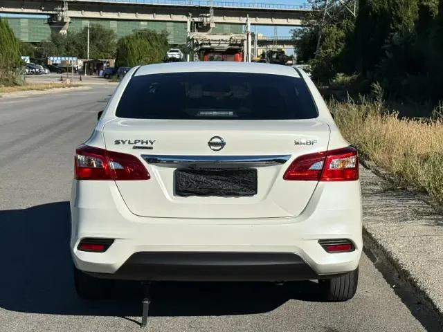 Nissan Sylphy — Фото автомобиля 4