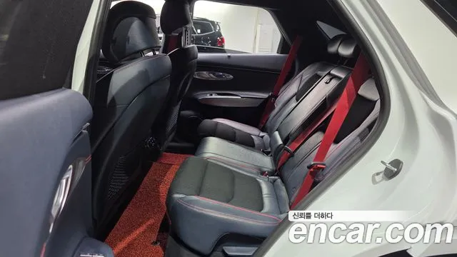 Genesis GV70 2.5T Бензин 2WD — Фото автомобиля 11