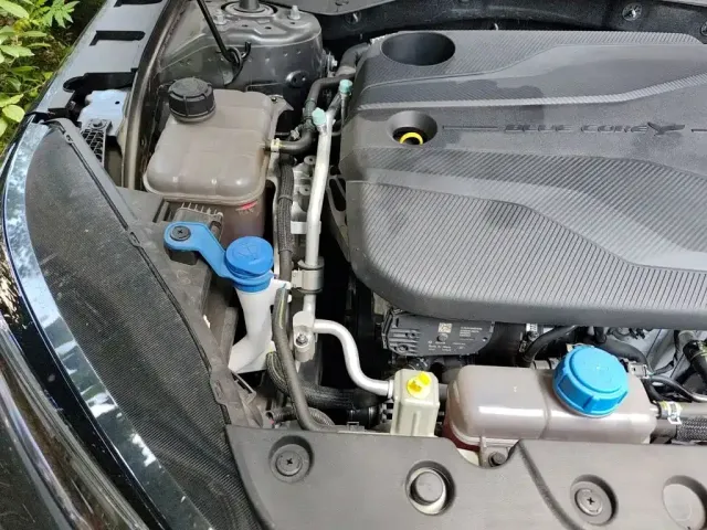 Changan Eado — Фото автомобиля 18