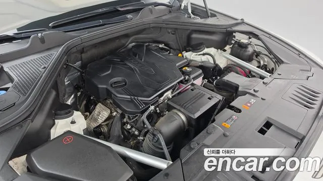 Genesis GV80 — Фото автомобиля 6