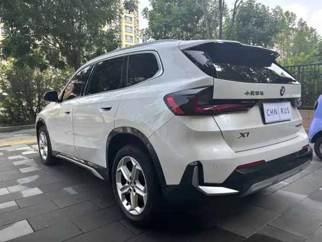 BMW X1 — Фото автомобиля 4