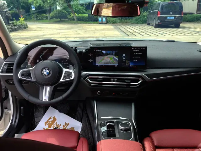 BMW 3 Series — Фото автомобиля 6