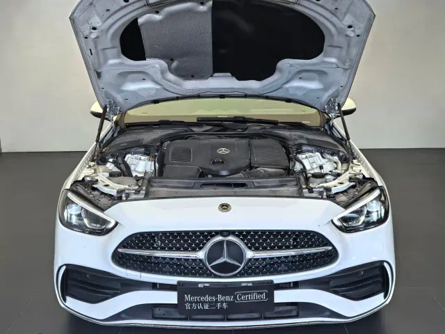 Mercedes-Benz C-Class — Фото автомобиля 10