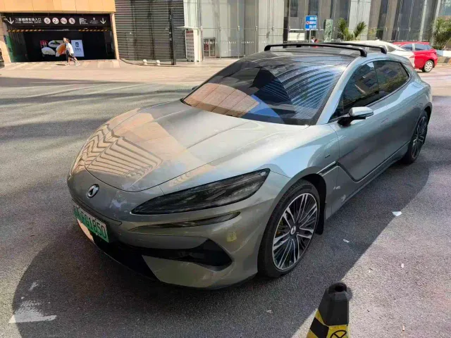 Фотография автомобиля — Denza Z9GT