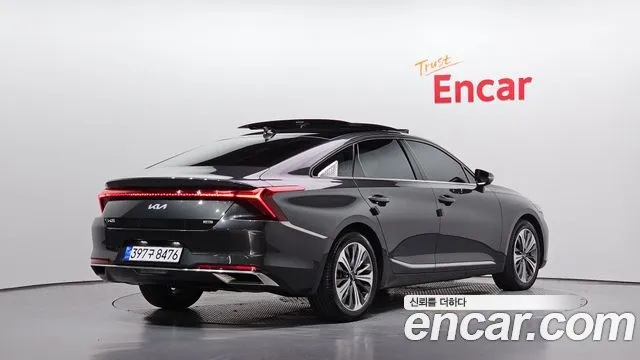 Kia K8 Hybrid — Фото автомобиля 2
