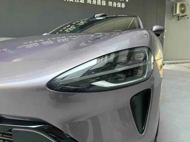 Xiaomi SU7 — Фото автомобиля 2