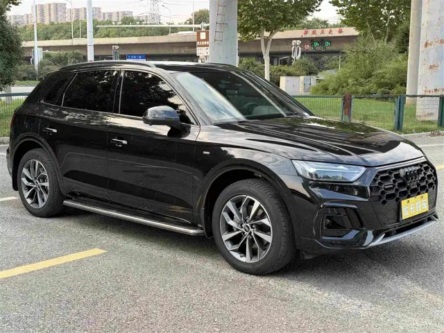 Audi Q5L — Фото автомобиля 4