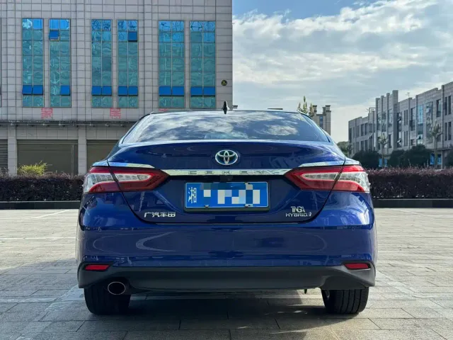Toyota Camry — Фото автомобиля 8