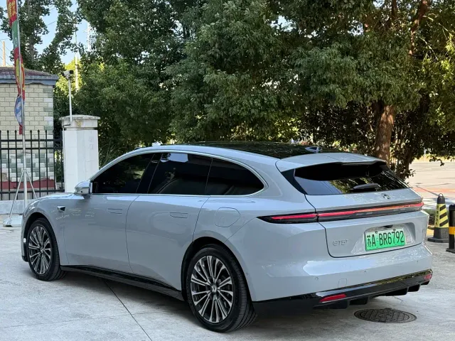 Nio ET5 Touring — Фото автомобиля 5