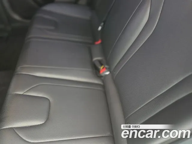 Hyundai AVANTE Новый Avante (CN7) — Фото автомобиля 10