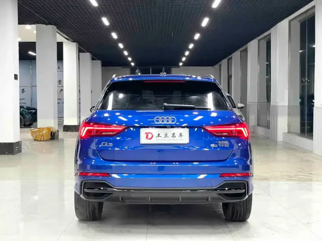 Audi Q3 — Фото автомобиля 5