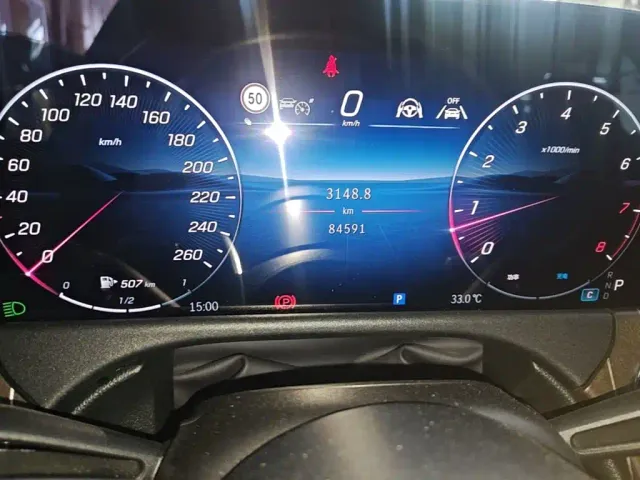 Mercedes-Benz E-Class — Фото автомобиля 16