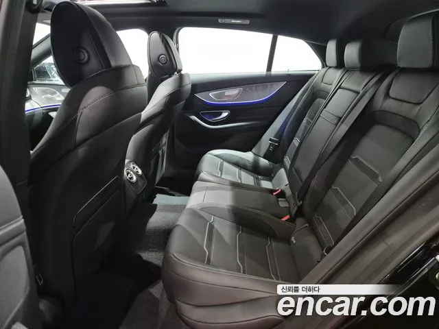 Mercedes-Benz AMG GT 4 двери 43 4MATIC+ — Фото автомобиля 11