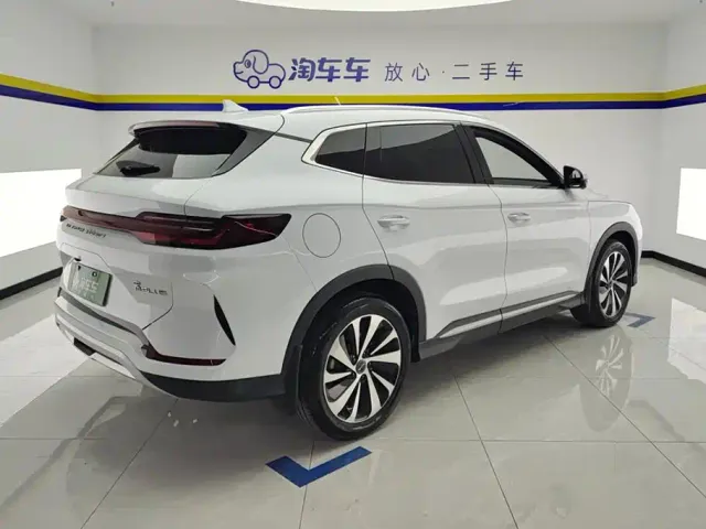 BYD Song PLUS — Фото автомобиля 3