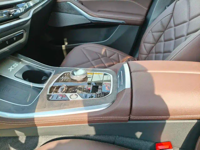 BMW X5 — Фото автомобиля 5