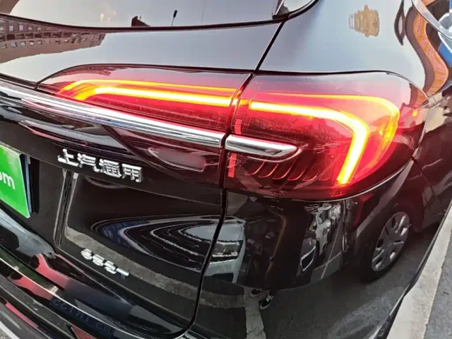 Buick Envision Plus — Фото автомобиля 7