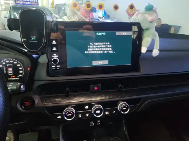 Honda CR-V — Фото автомобиля 12