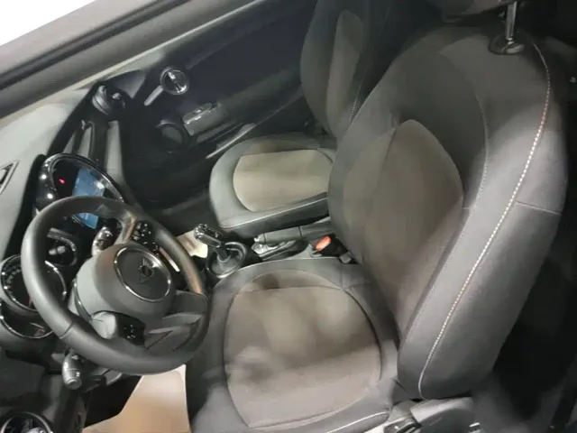 MINI Hatch — Фото автомобиля 10